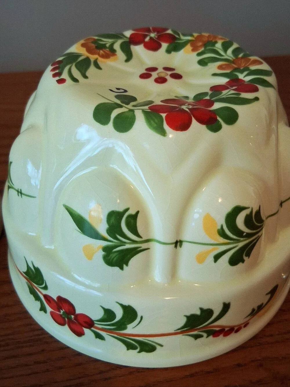 Vintage Set 1970s Teleflora Jello-Mold Floral Planters Hand Painted In Portugal
